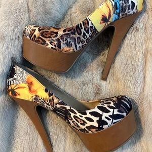 Ziti Soho Animal Print heels
